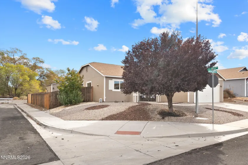 1475 Green River, Fernley, Nevada 89408, 3 Bedrooms Bedrooms, ,2 BathroomsBathrooms,Residential,Residential,Green River,0,260013517