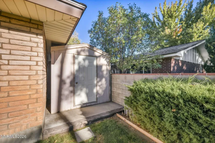 325 Tahoe, Carson City, Nevada 89703, 3 Bedrooms Bedrooms, ,2 BathroomsBathrooms,Residential,Residential,Tahoe,0,260013523