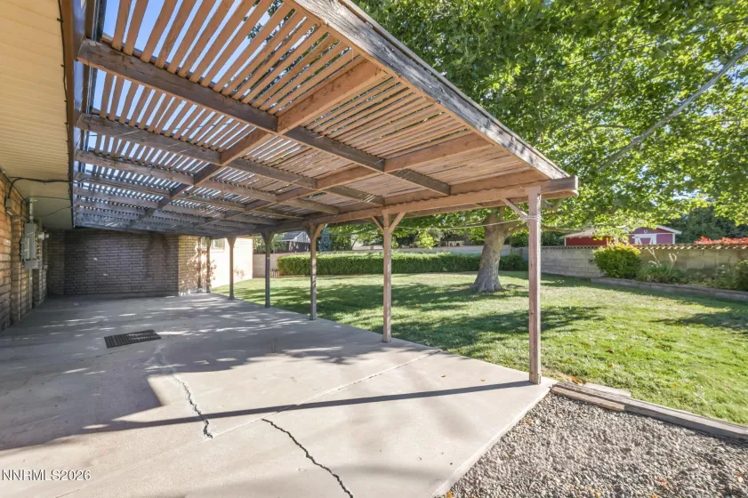 325 Tahoe, Carson City, Nevada 89703, 3 Bedrooms Bedrooms, ,2 BathroomsBathrooms,Residential,Residential,Tahoe,0,260013523