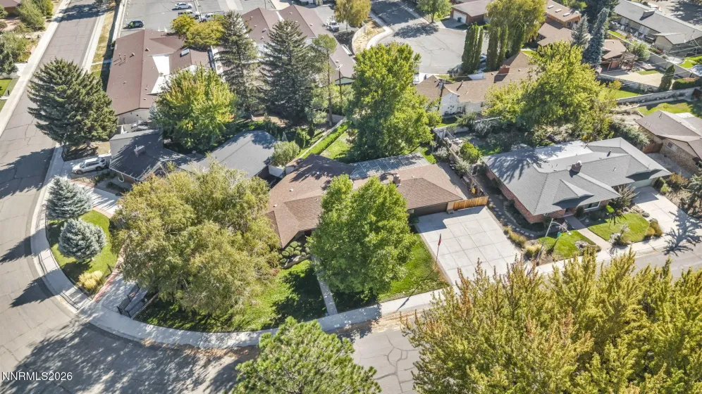 325 Tahoe, Carson City, Nevada 89703, 3 Bedrooms Bedrooms, ,2 BathroomsBathrooms,Residential,Residential,Tahoe,0,260013523
