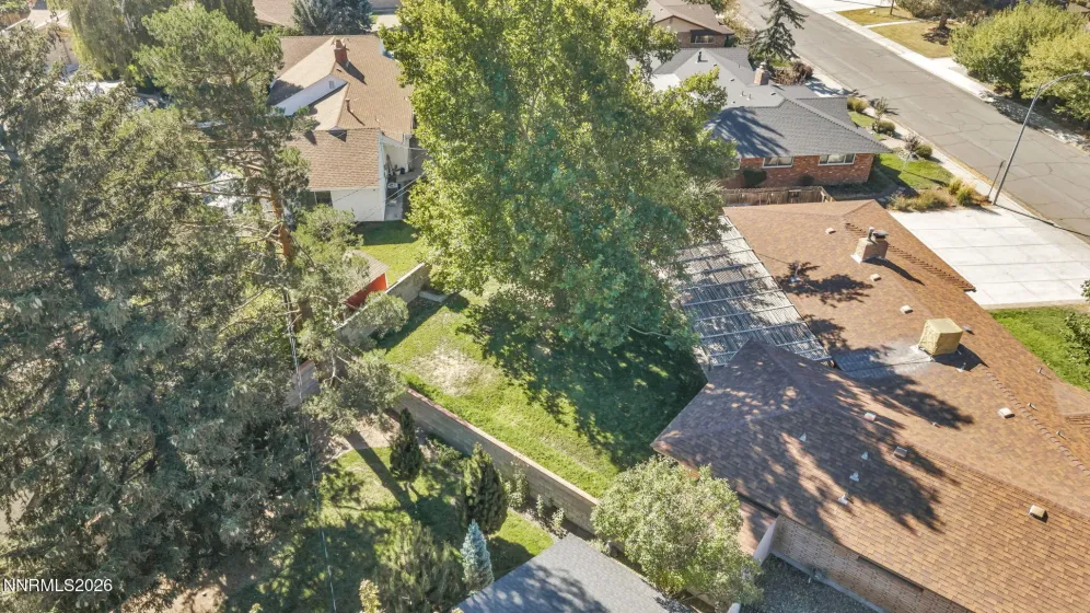 325 Tahoe, Carson City, Nevada 89703, 3 Bedrooms Bedrooms, ,2 BathroomsBathrooms,Residential,Residential,Tahoe,0,260013523