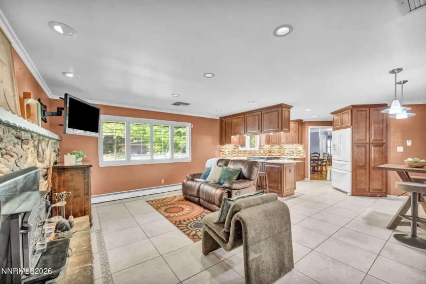 325 Tahoe, Carson City, Nevada 89703, 3 Bedrooms Bedrooms, ,2 BathroomsBathrooms,Residential,Residential,Tahoe,0,260013523