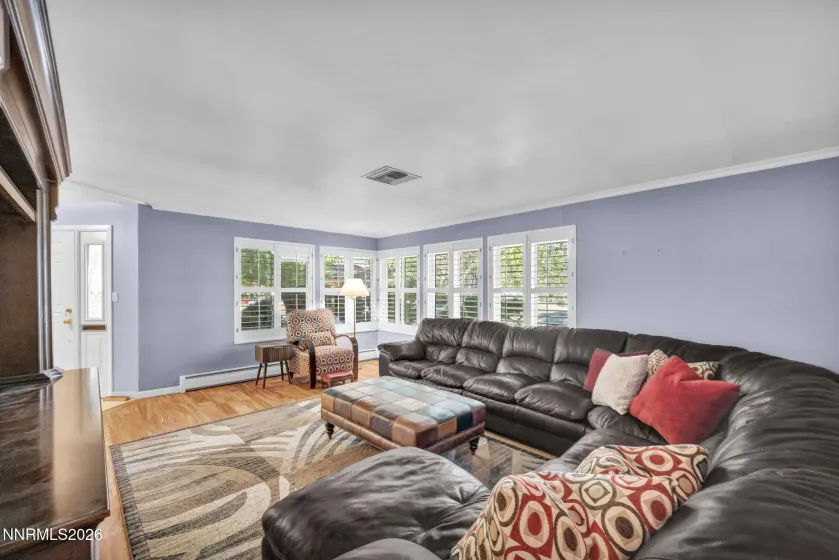 325 Tahoe, Carson City, Nevada 89703, 3 Bedrooms Bedrooms, ,2 BathroomsBathrooms,Residential,Residential,Tahoe,0,260013523