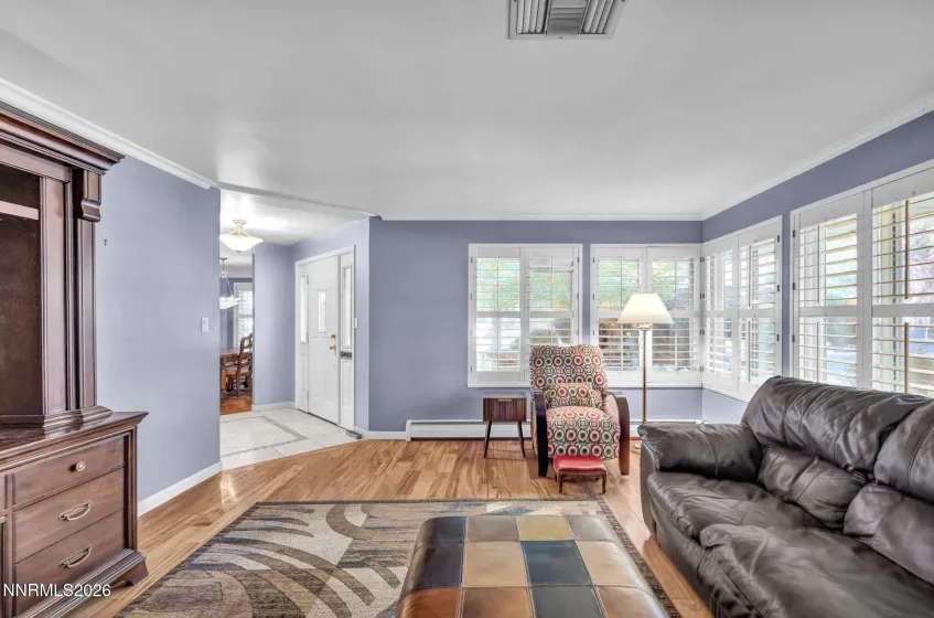 325 Tahoe, Carson City, Nevada 89703, 3 Bedrooms Bedrooms, ,2 BathroomsBathrooms,Residential,Residential,Tahoe,0,260013523