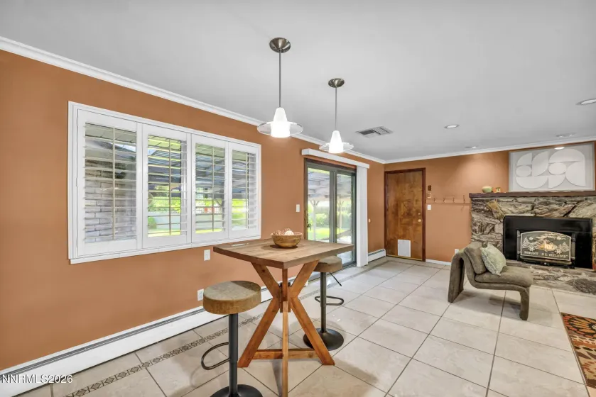 325 Tahoe, Carson City, Nevada 89703, 3 Bedrooms Bedrooms, ,2 BathroomsBathrooms,Residential,Residential,Tahoe,0,260013523