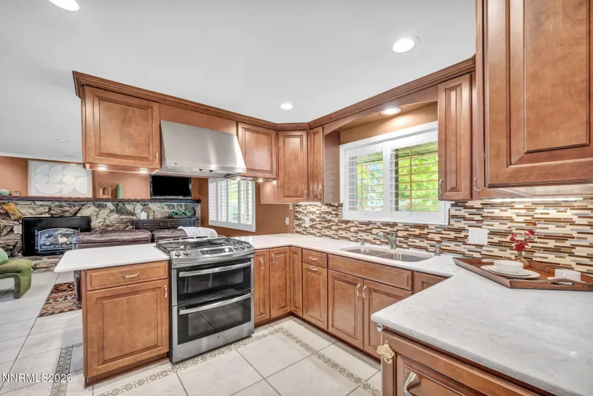 325 Tahoe, Carson City, Nevada 89703, 3 Bedrooms Bedrooms, ,2 BathroomsBathrooms,Residential,Residential,Tahoe,0,260013523