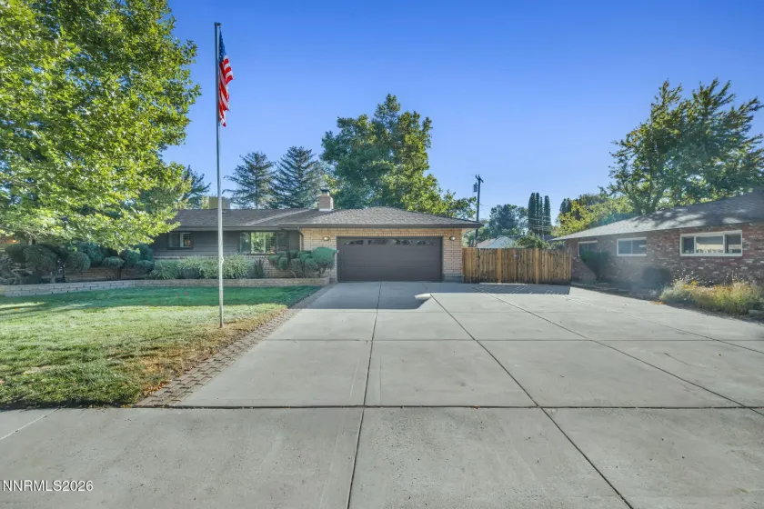 325 Tahoe, Carson City, Nevada 89703, 3 Bedrooms Bedrooms, ,2 BathroomsBathrooms,Residential,Residential,Tahoe,0,260013523