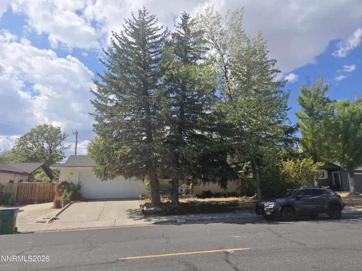 2755 Severn, Reno, Nevada 89503, 4 Bedrooms Bedrooms, ,2 BathroomsBathrooms,Residential,Residential,Severn,0,260013532