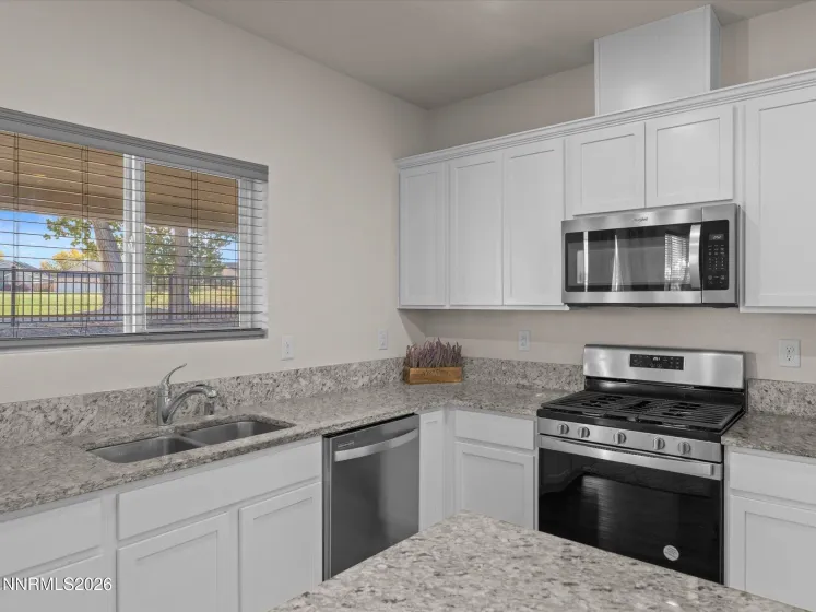 1144 Dixie, Fernley, Nevada 89408, 4 Bedrooms Bedrooms, ,2 BathroomsBathrooms,Residential,Residential,Dixie,0,260013534