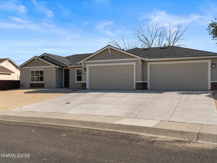 1144 Dixie, Fernley, Nevada 89408, 4 Bedrooms Bedrooms, ,2 BathroomsBathrooms,Residential,Residential,Dixie,0,260013534