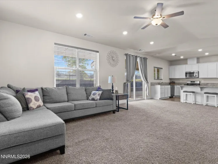 1144 Dixie, Fernley, Nevada 89408, 4 Bedrooms Bedrooms, ,2 BathroomsBathrooms,Residential,Residential,Dixie,0,260013534