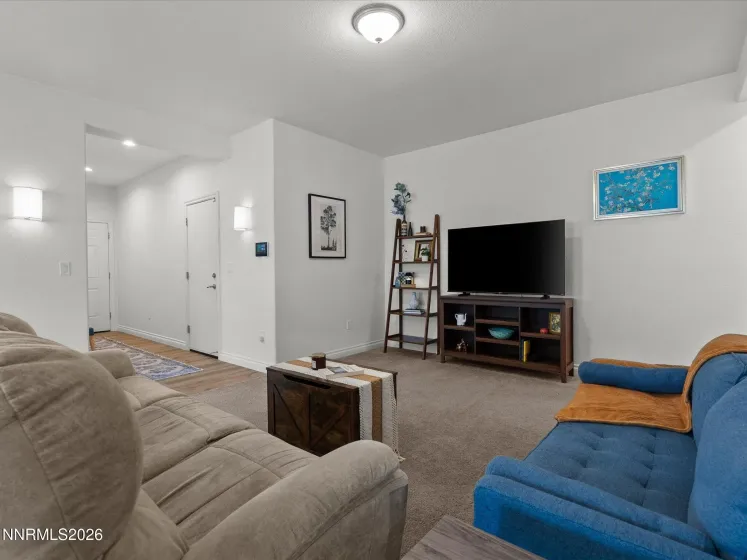 18674 Ginny Creek, Reno, Nevada 89508, 3 Bedrooms Bedrooms, ,2 BathroomsBathrooms,Residential,Residential,Ginny Creek,0,260013535