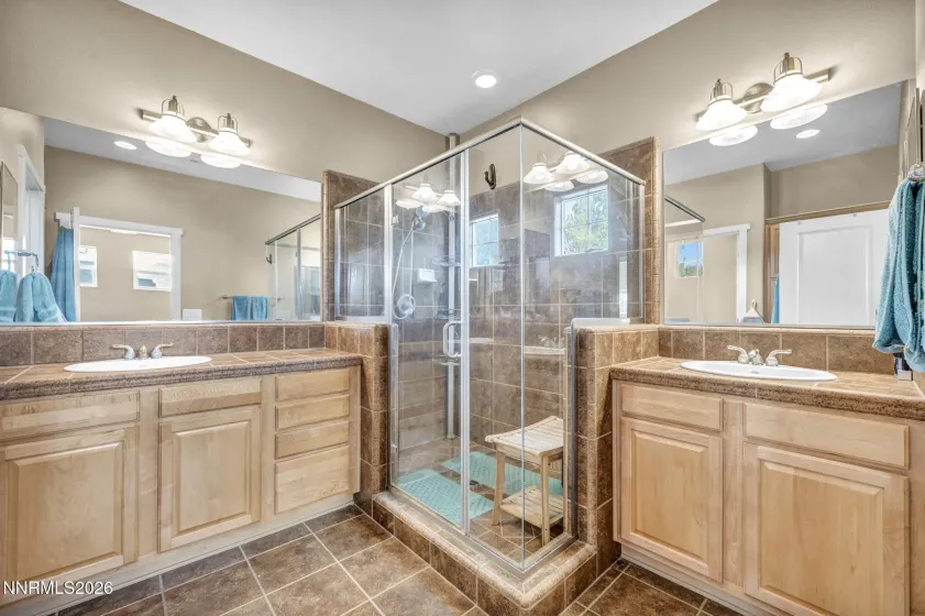 1175 Fairway Vista, Sparks, Nevada 89436, 3 Bedrooms Bedrooms, ,3 BathroomsBathrooms,Residential,Residential,Fairway Vista,0,260013536