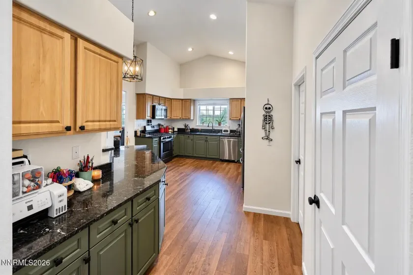 827 Elkhorn, Fallon, Nevada 89406, 3 Bedrooms Bedrooms, ,2 BathroomsBathrooms,Residential,Residential,Elkhorn,0,260013539