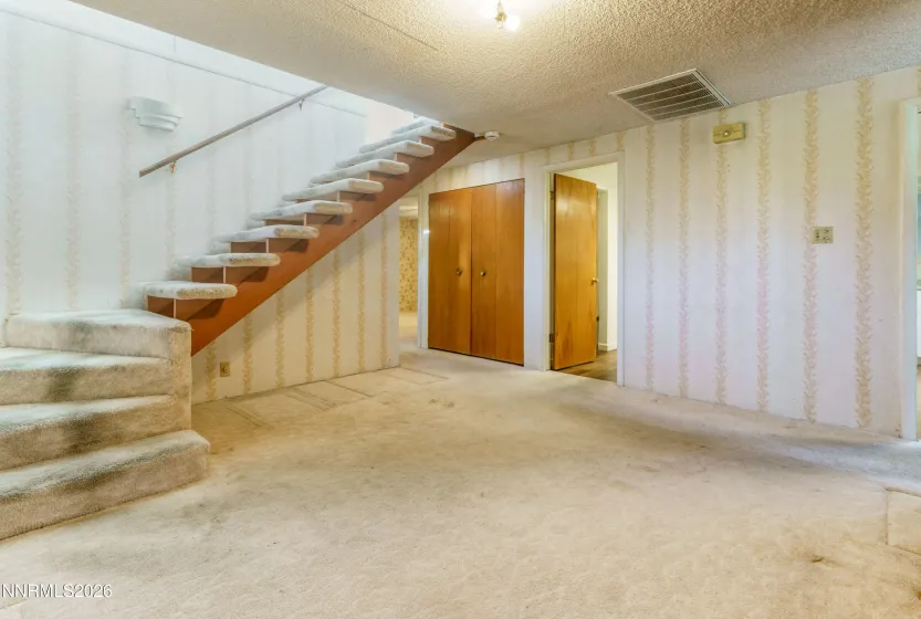 25 Coleman, Reno, Nevada 89503, 3 Bedrooms Bedrooms, ,3 BathroomsBathrooms,Residential,Residential,Coleman,0,260013540