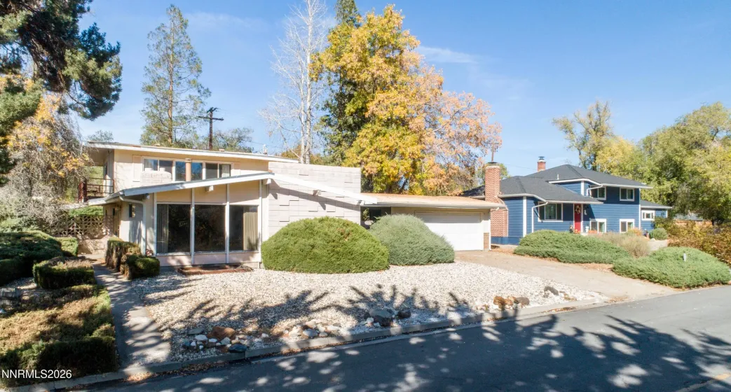 25 Coleman, Reno, Nevada 89503, 3 Bedrooms Bedrooms, ,3 BathroomsBathrooms,Residential,Residential,Coleman,0,260013540