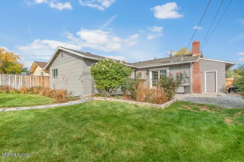 301 Gault, Sparks, Nevada 89431, 3 Bedrooms Bedrooms, ,2 BathroomsBathrooms,Residential,Residential,Gault,0,260013542