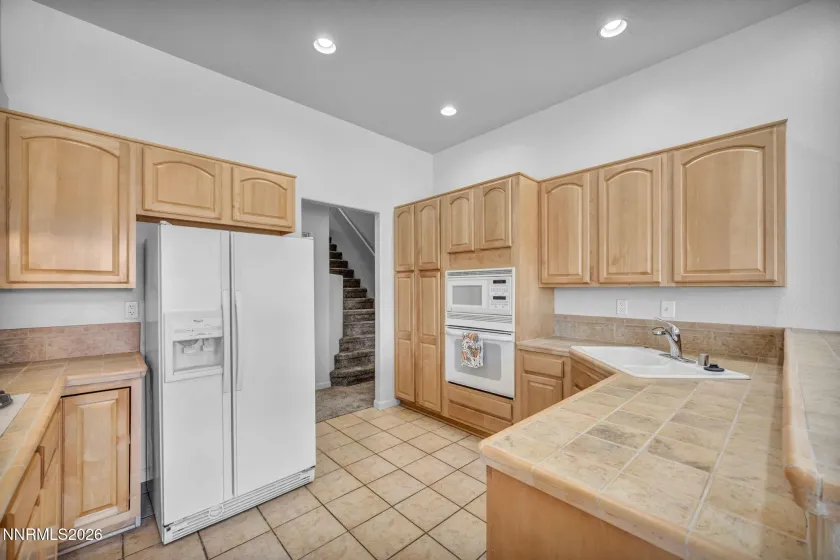 2871 Hot Springs, Minden, Nevada 89423, 4 Bedrooms Bedrooms, ,3 BathroomsBathrooms,Residential,Residential,Hot Springs,0,260013544