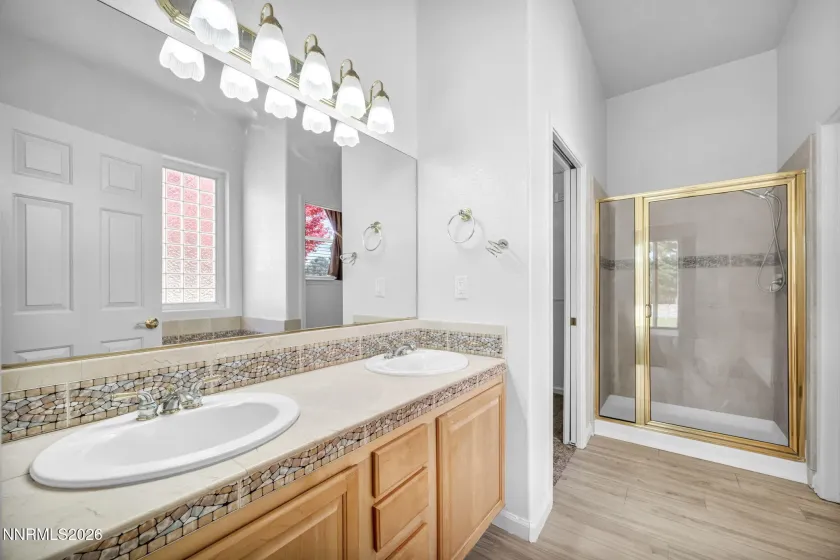 2871 Hot Springs, Minden, Nevada 89423, 4 Bedrooms Bedrooms, ,3 BathroomsBathrooms,Residential,Residential,Hot Springs,0,260013544