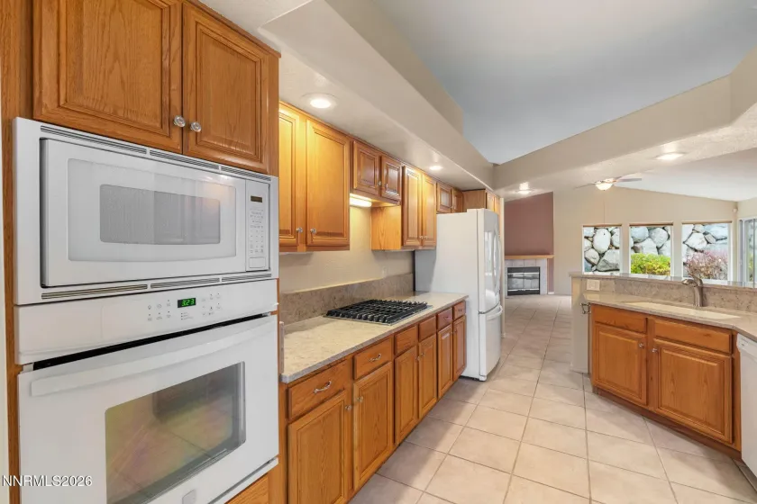 6085 Quail Meadows, Reno, Nevada 89519, 3 Bedrooms Bedrooms, ,2 BathroomsBathrooms,Residential,Residential,Quail Meadows,0,260013547