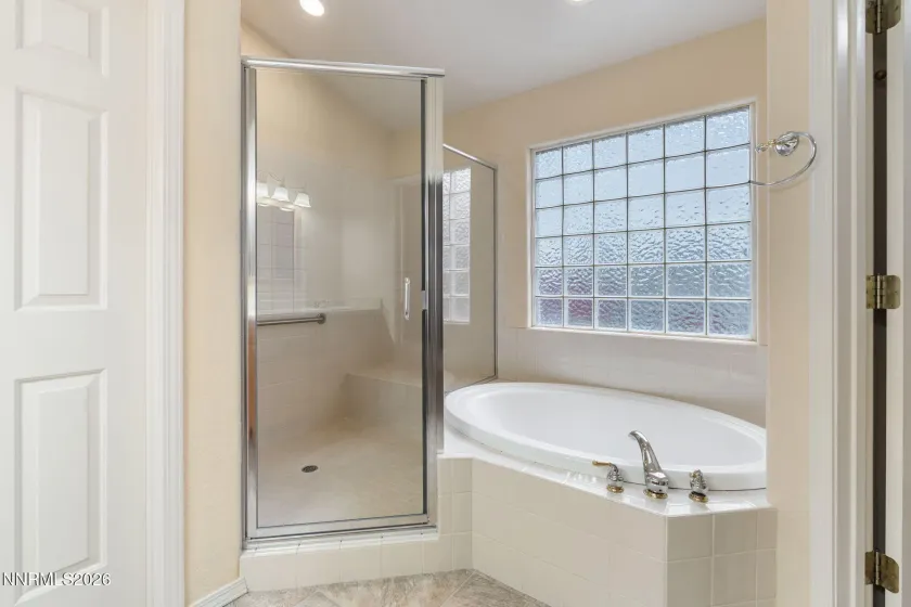 6085 Quail Meadows, Reno, Nevada 89519, 3 Bedrooms Bedrooms, ,2 BathroomsBathrooms,Residential,Residential,Quail Meadows,0,260013547