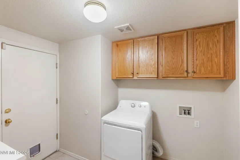 6085 Quail Meadows, Reno, Nevada 89519, 3 Bedrooms Bedrooms, ,2 BathroomsBathrooms,Residential,Residential,Quail Meadows,0,260013547