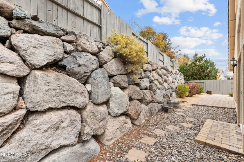6085 Quail Meadows, Reno, Nevada 89519, 3 Bedrooms Bedrooms, ,2 BathroomsBathrooms,Residential,Residential,Quail Meadows,0,260013547