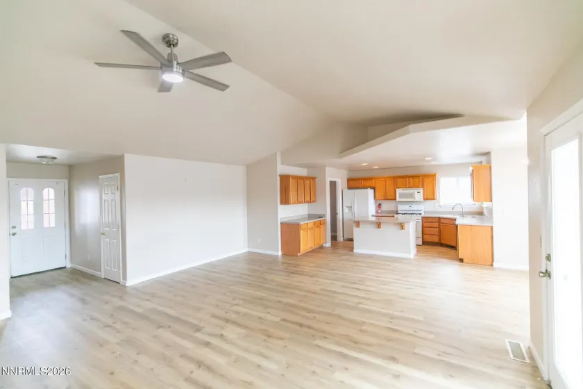 505 Wedge, Fernley, Nevada 89408, 3 Bedrooms Bedrooms, ,2 BathroomsBathrooms,Residential,Residential,Wedge,0,260013556