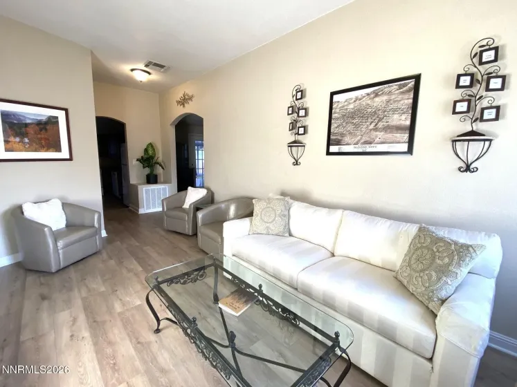 341 Roop, Carson City, Nevada 89701, 4 Bedrooms Bedrooms, ,3 BathroomsBathrooms,Residential,Residential,Roop,0,260013560