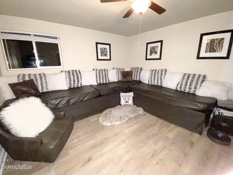 341 Roop, Carson City, Nevada 89701, 4 Bedrooms Bedrooms, ,3 BathroomsBathrooms,Residential,Residential,Roop,0,260013560