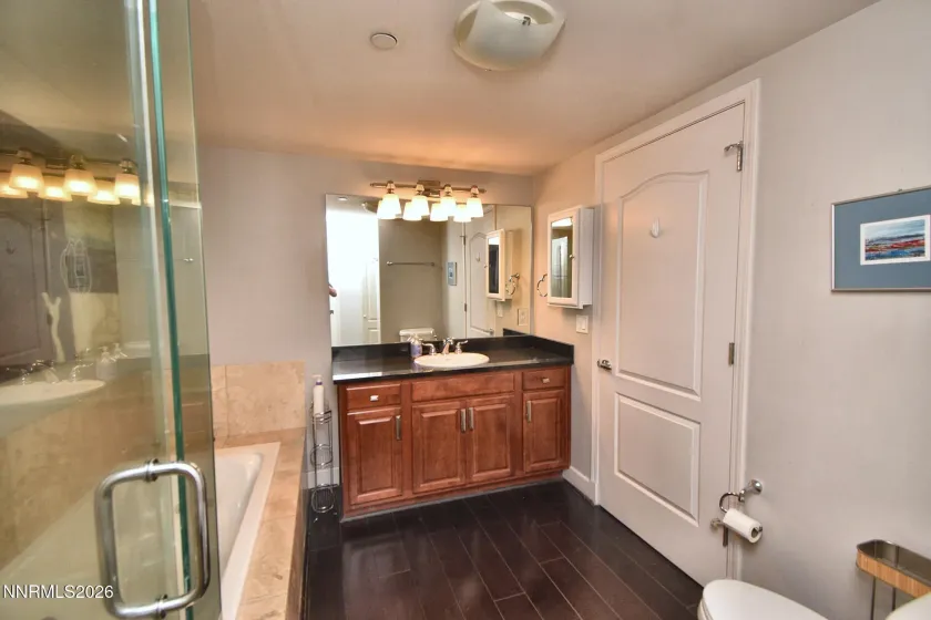 50 Sierra, Reno, Nevada 89501, 1 Bedroom Bedrooms, ,1 BathroomBathrooms,Residential,Residential,Sierra,0,260013564
