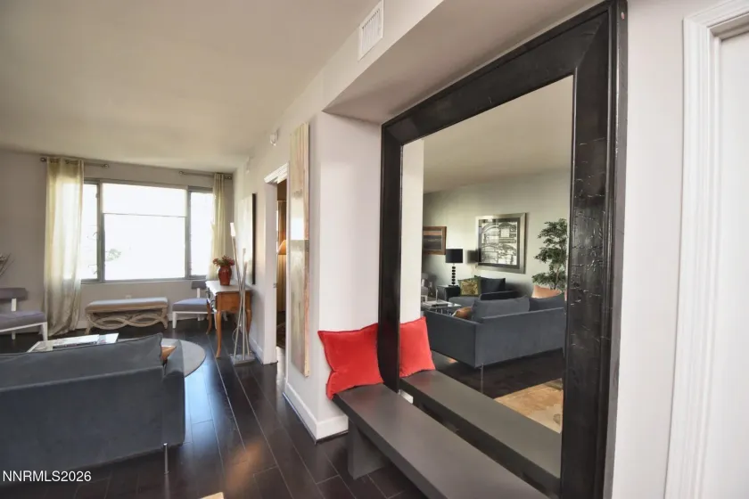 50 Sierra, Reno, Nevada 89501, 1 Bedroom Bedrooms, ,1 BathroomBathrooms,Residential,Residential,Sierra,0,260013564