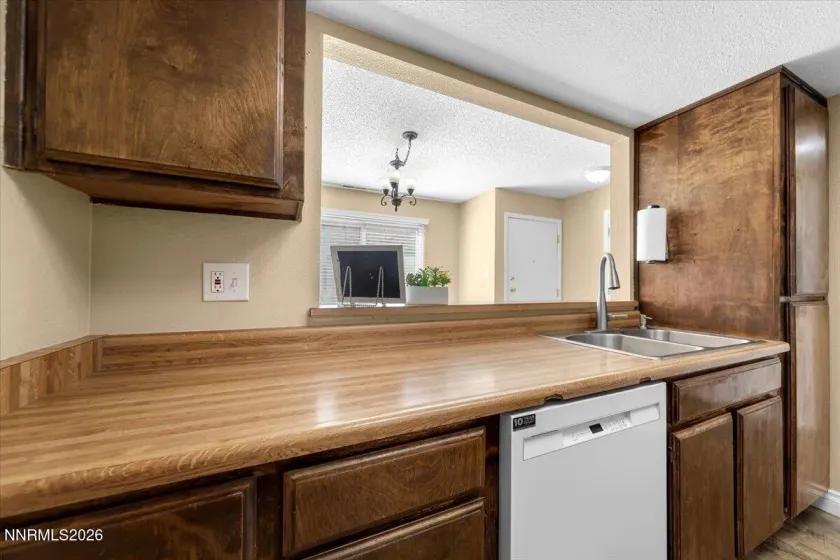 2140 Cannonball, Sparks, Nevada 89431, 2 Bedrooms Bedrooms, ,2 BathroomsBathrooms,Residential,Residential,Cannonball,0,260013565