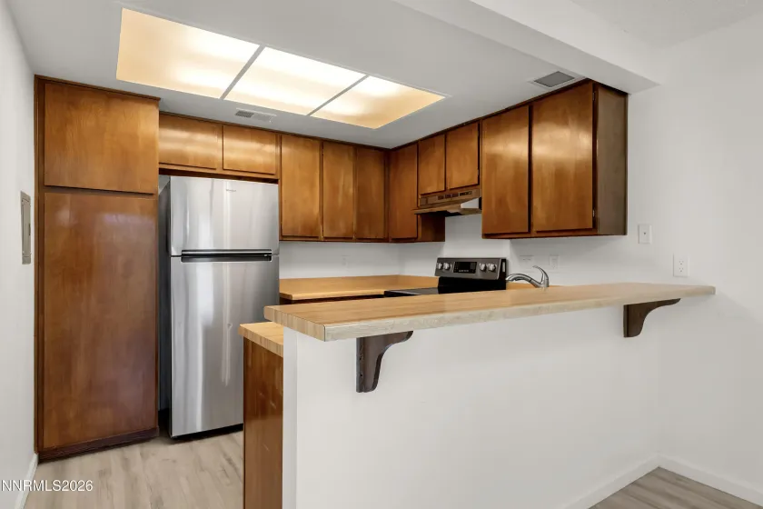 2107 Roundhouse, Sparks, Nevada 89431, 1 Bedroom Bedrooms, ,1 BathroomBathrooms,Residential,Residential,Roundhouse,0,260013567