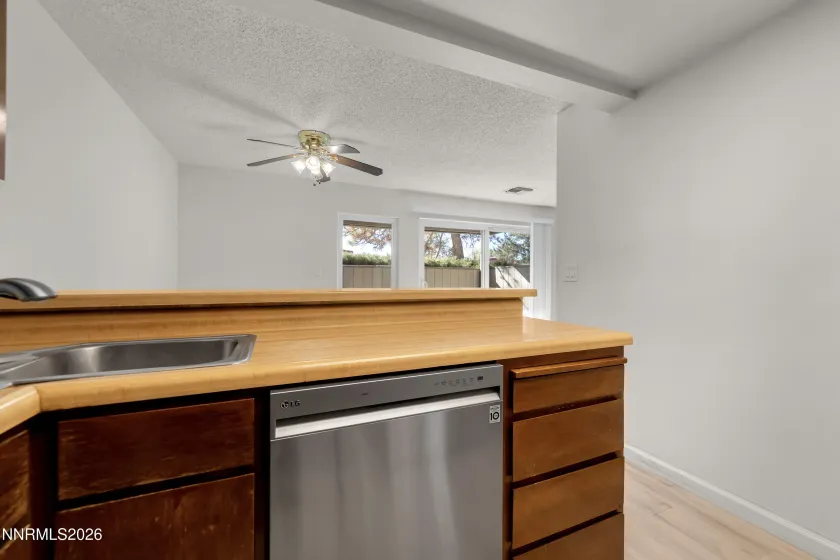 2107 Roundhouse, Sparks, Nevada 89431, 1 Bedroom Bedrooms, ,1 BathroomBathrooms,Residential,Residential,Roundhouse,0,260013567