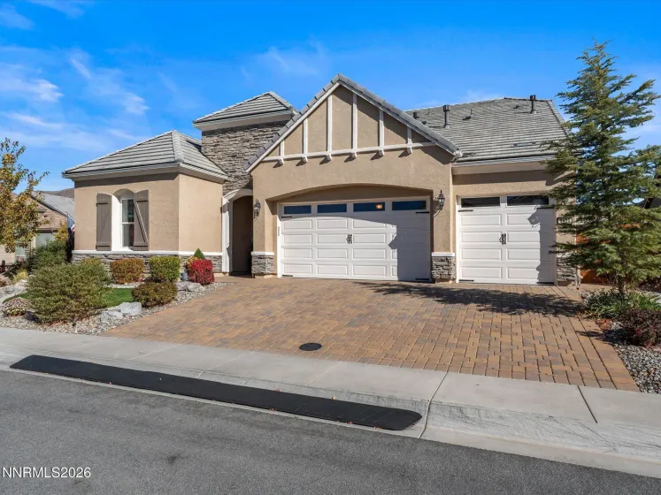 9400 Flying Horse, Reno, Nevada 89521, 5 Bedrooms Bedrooms, ,4 BathroomsBathrooms,Residential,Residential,Flying Horse,0,260013568