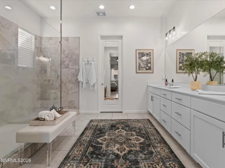 9400 Flying Horse, Reno, Nevada 89521, 5 Bedrooms Bedrooms, ,4 BathroomsBathrooms,Residential,Residential,Flying Horse,0,260013568