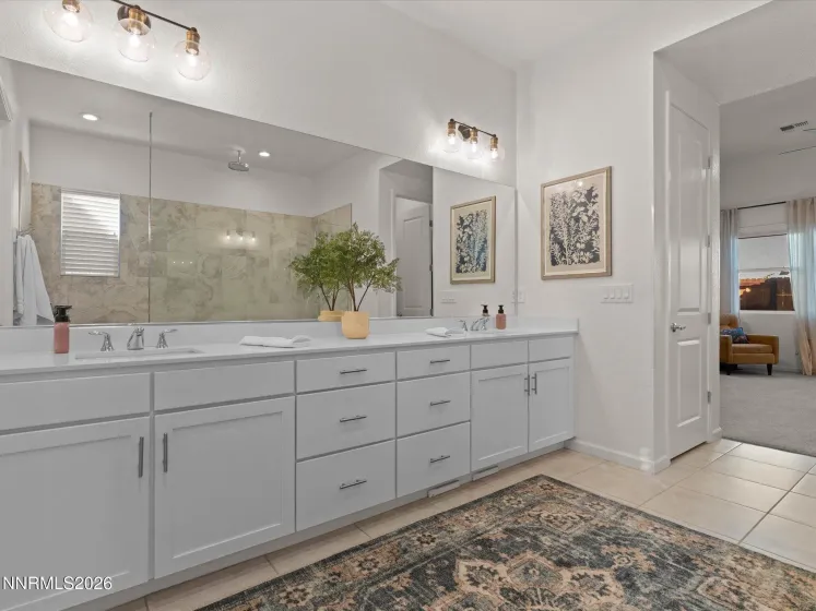 9400 Flying Horse, Reno, Nevada 89521, 5 Bedrooms Bedrooms, ,4 BathroomsBathrooms,Residential,Residential,Flying Horse,0,260013568