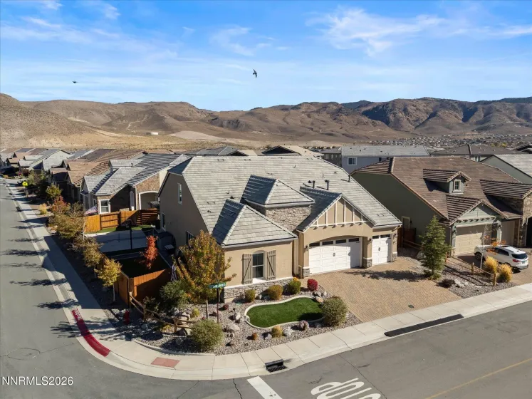 9400 Flying Horse, Reno, Nevada 89521, 5 Bedrooms Bedrooms, ,4 BathroomsBathrooms,Residential,Residential,Flying Horse,0,260013568
