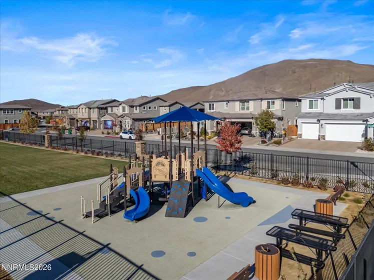 9400 Flying Horse, Reno, Nevada 89521, 5 Bedrooms Bedrooms, ,4 BathroomsBathrooms,Residential,Residential,Flying Horse,0,260013568
