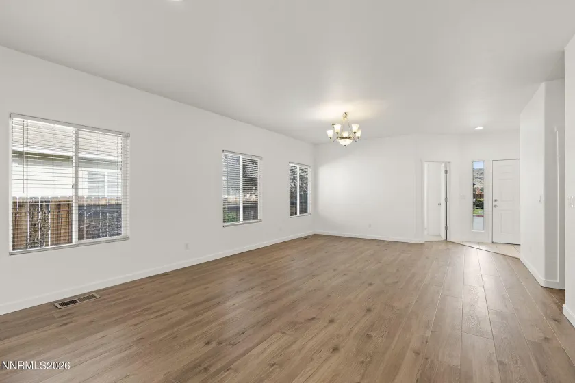 Living/Dining Area