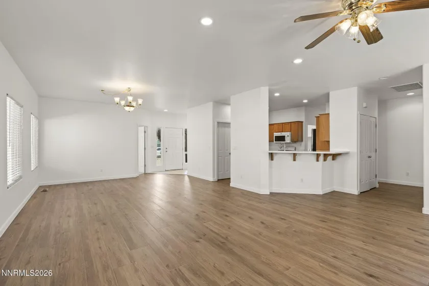 Living/Dining Area