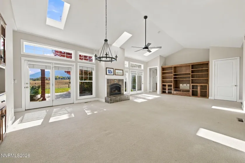 231 Laura Springs, Gardnerville, Nevada 89460, 3 Bedrooms Bedrooms, ,3 BathroomsBathrooms,Residential,Residential,Laura Springs,0,260013572