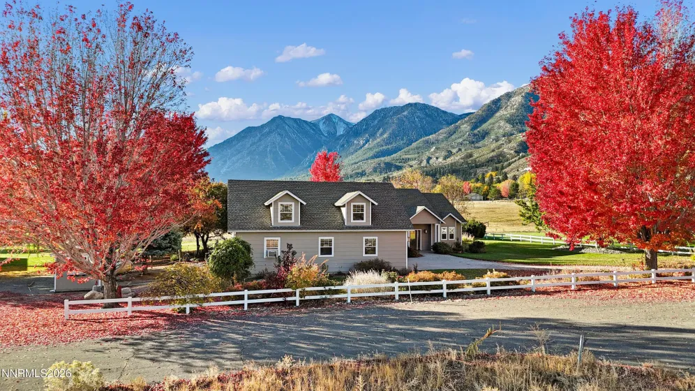 231 Laura Springs, Gardnerville, Nevada 89460, 3 Bedrooms Bedrooms, ,3 BathroomsBathrooms,Residential,Residential,Laura Springs,0,260013572
