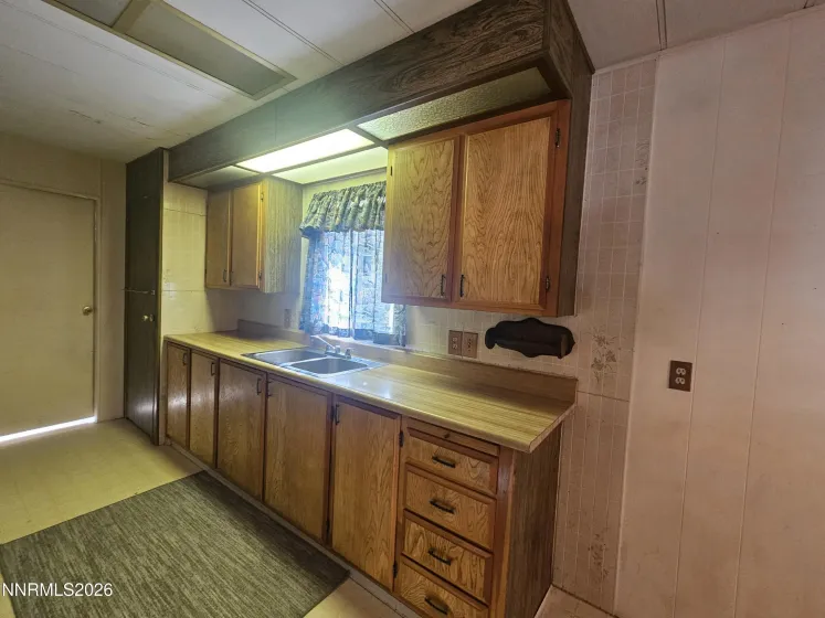 5386 Woods, Sun Valley, Nevada 89433, 2 Bedrooms Bedrooms, ,2 BathroomsBathrooms,Residential,Residential,Woods,0,260013577