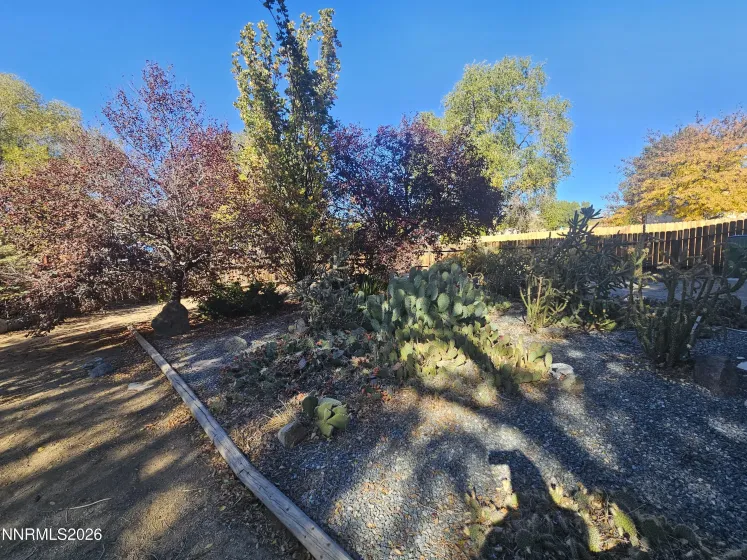 5386 Woods, Sun Valley, Nevada 89433, 2 Bedrooms Bedrooms, ,2 BathroomsBathrooms,Residential,Residential,Woods,0,260013577