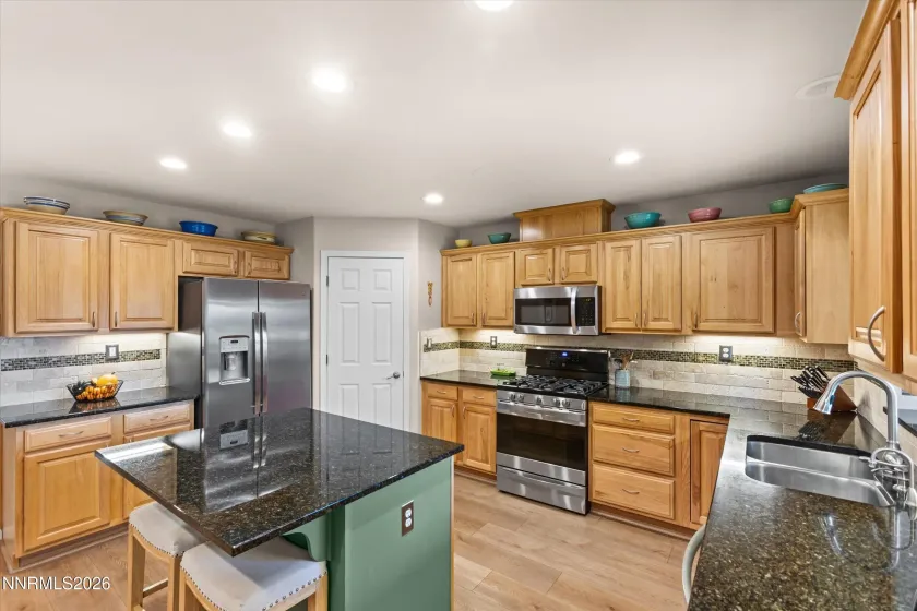 653 Buzzys Ranch, Carson City, Nevada 89701, 3 Bedrooms Bedrooms, ,2 BathroomsBathrooms,Residential,Residential,Buzzys Ranch,0,260013574
