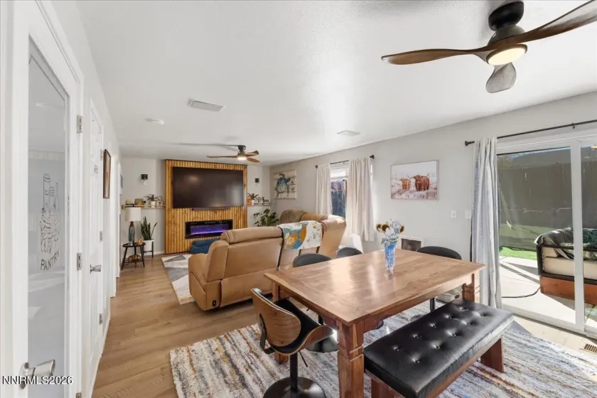 122 Desert Springs, Fernley, Nevada 89408, 3 Bedrooms Bedrooms, ,3 BathroomsBathrooms,Residential,Residential,Desert Springs,0,260013582
