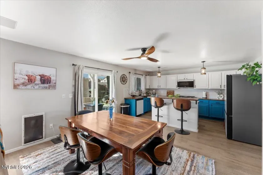 122 Desert Springs, Fernley, Nevada 89408, 3 Bedrooms Bedrooms, ,3 BathroomsBathrooms,Residential,Residential,Desert Springs,0,260013582