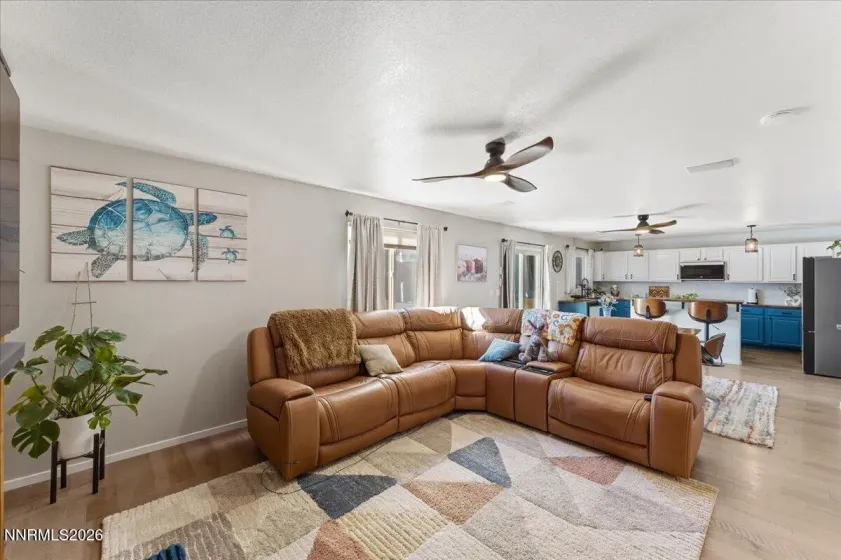 122 Desert Springs, Fernley, Nevada 89408, 3 Bedrooms Bedrooms, ,3 BathroomsBathrooms,Residential,Residential,Desert Springs,0,260013582